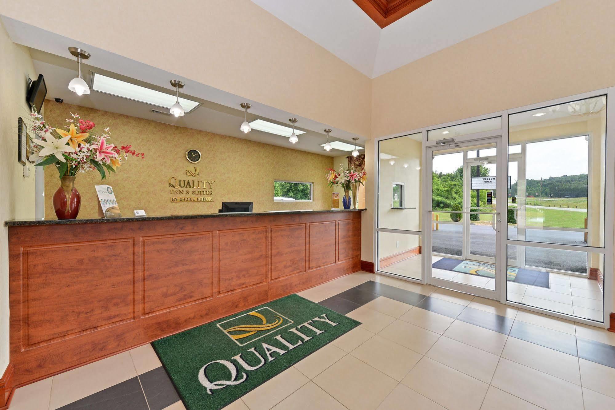 Quality Inn & Suites CartersvilleCartersville  Kültér fotó